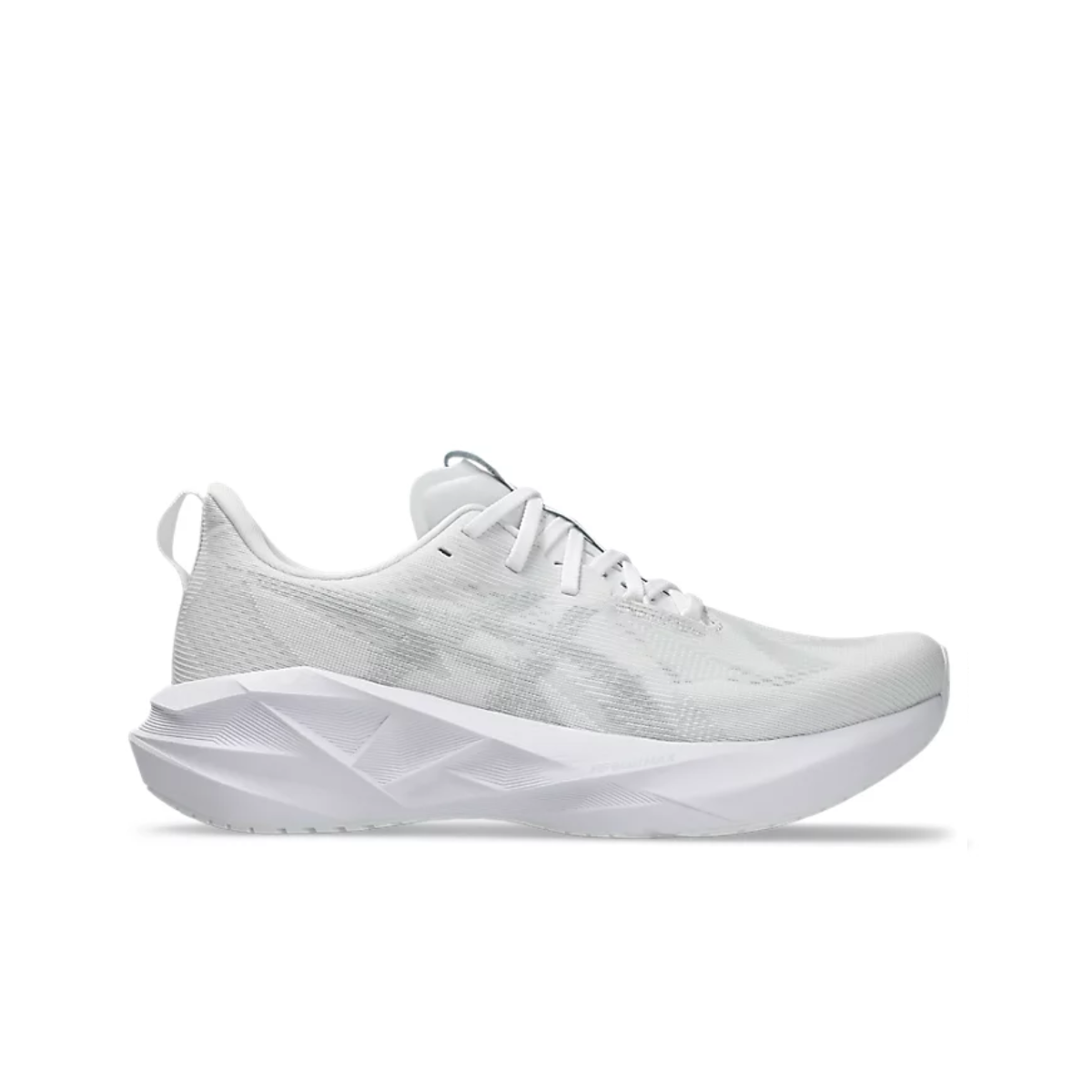 1012B765 W Novablast 5 – Scranton Running Company 1012B765 W Novablast 5 – Scranton Running Company
