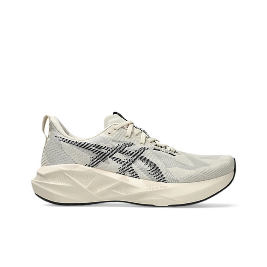 M Novablast 5 1011B974